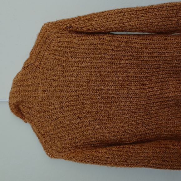 Abound Turtleneck - Picture 11 of 14